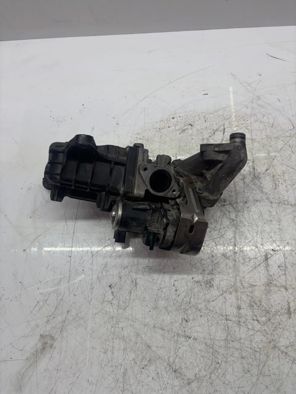 Alternador Ford Galaxy III 2.0 TDCi T7CJ DS7T-10300-FC