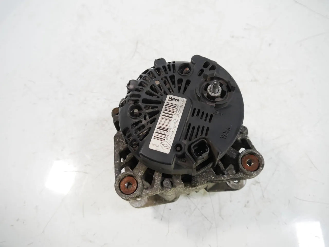 Alternador Renault Trafic MK2 2,0 dCi M9R786 M9R 8200404459
