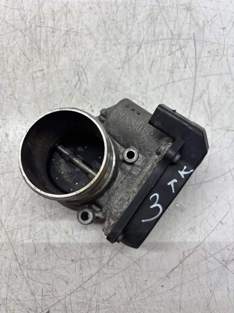 Mariposa Audi A5 Q5 A4 2.0 TFSI CDNC CDN 06F133062Q
