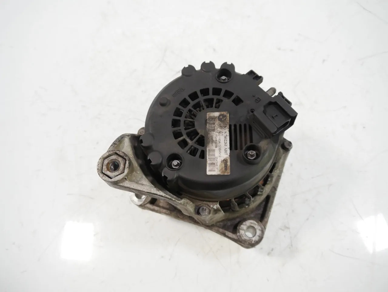 Alternador BMW Serie 1 E82 2.0 118d N47D20C N47D20U0 N47 7802261