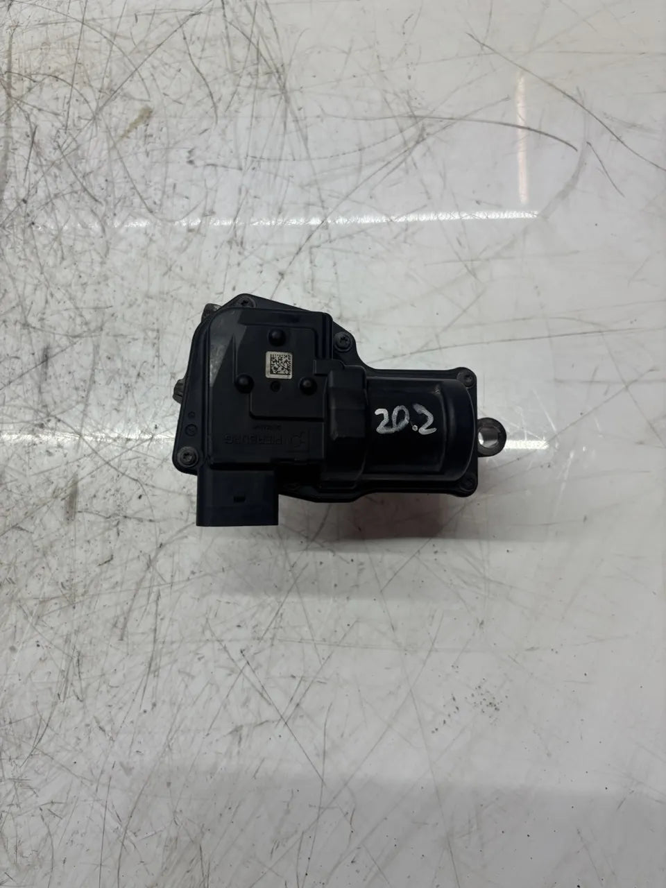 Mariposa Audi Porsche Volkswagen Q7 Touareg 3.0 TDI CNRB CNR 059129593H
