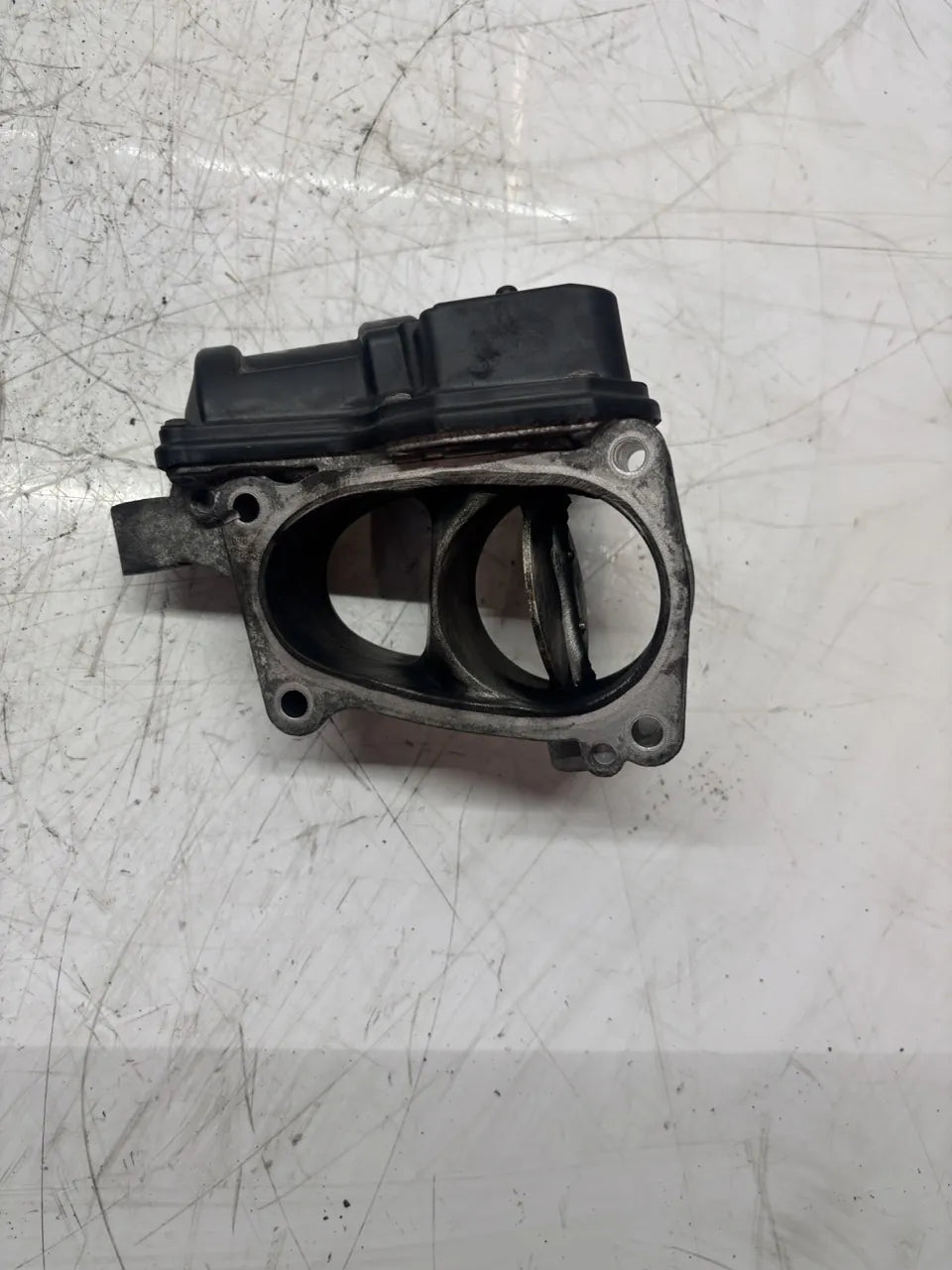 Mariposa Audi Porsche Volkswagen Q7 Touareg 3.0 TDI CNRB CNR 059129593H