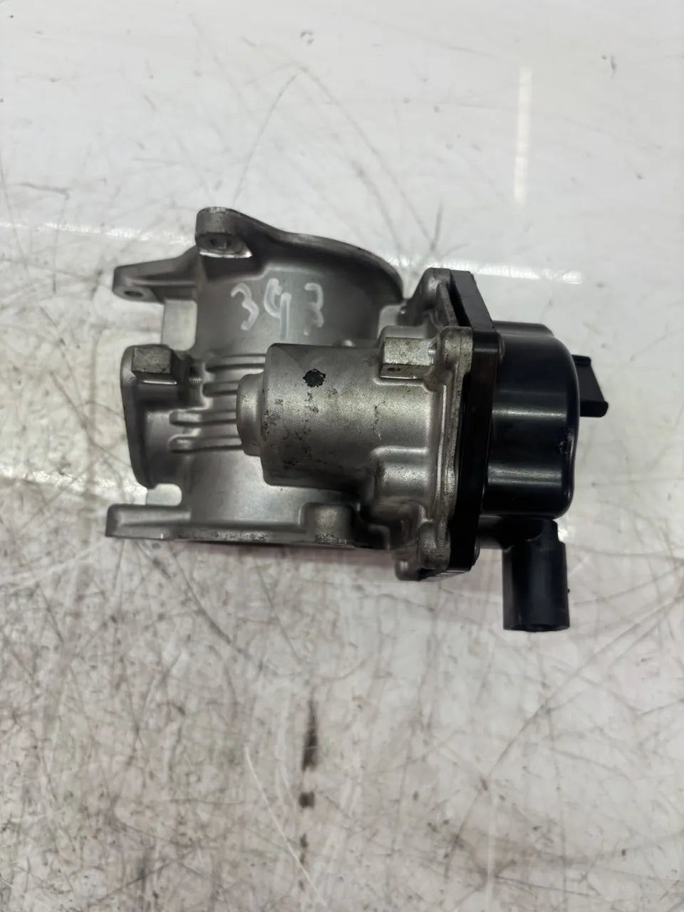 Válvula EGR Válvula de recirculación de los gases de escape Volkswagen Amarok 2.0 TDI CNFB CNF 03L131501AA