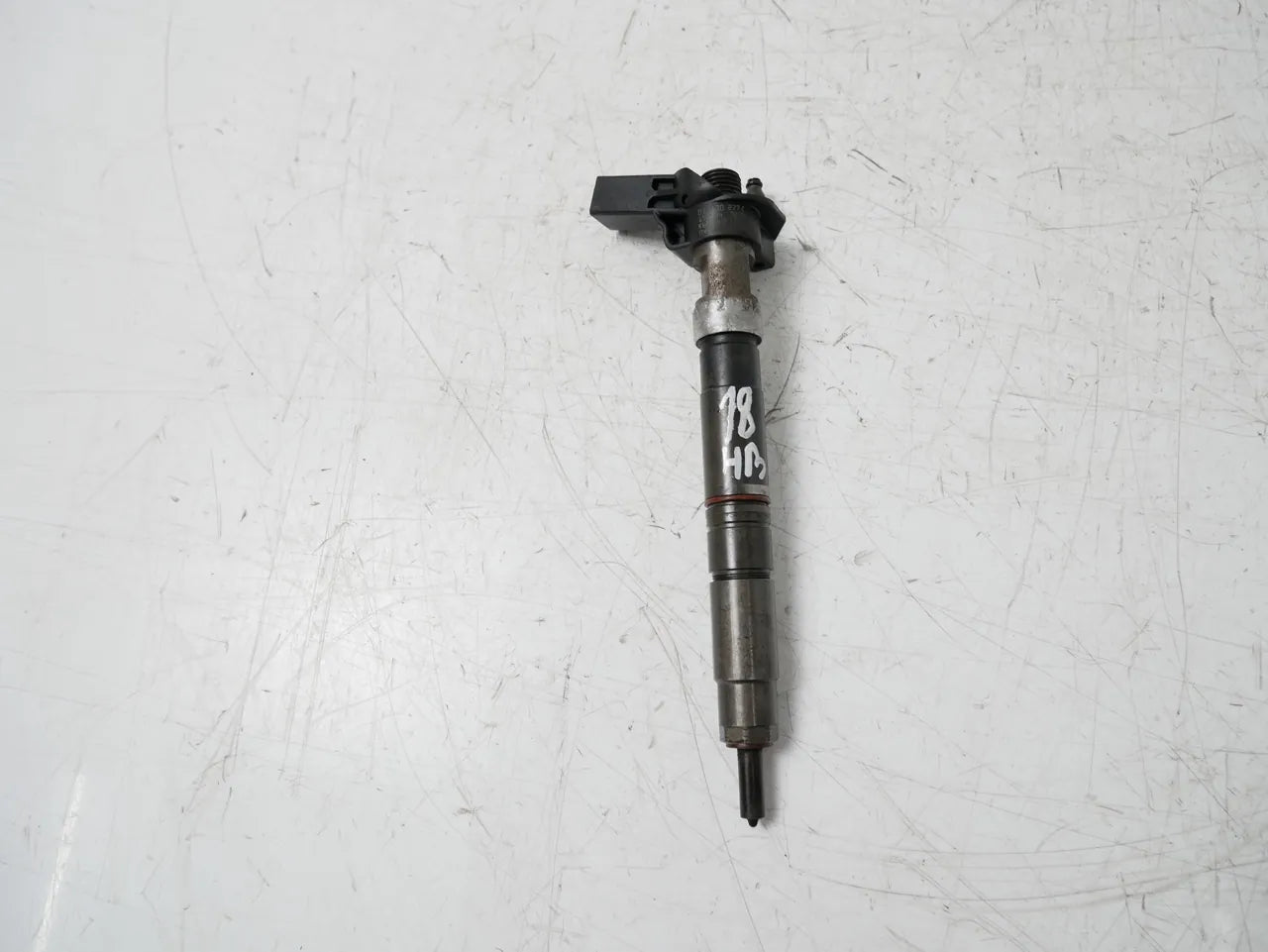 Boquilla de inyección Volkswagen Transporter T5 2.0 TDI CAAC CAA CCHA 03L130277C