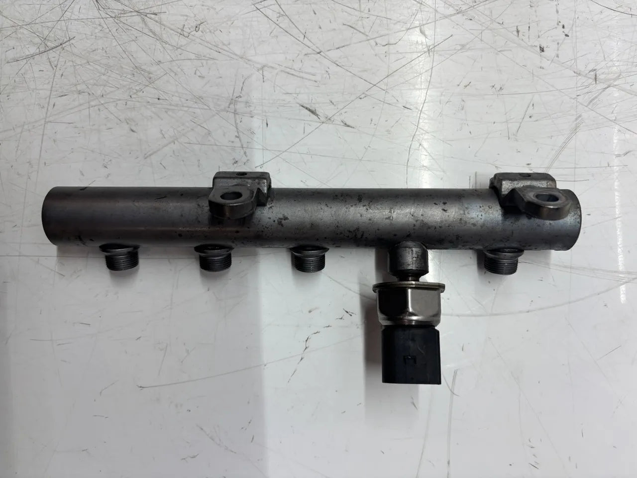 Tubo de raíl Audi A4 B7 A6 C6 Avant 2.7 TDI BPP 059130089AA