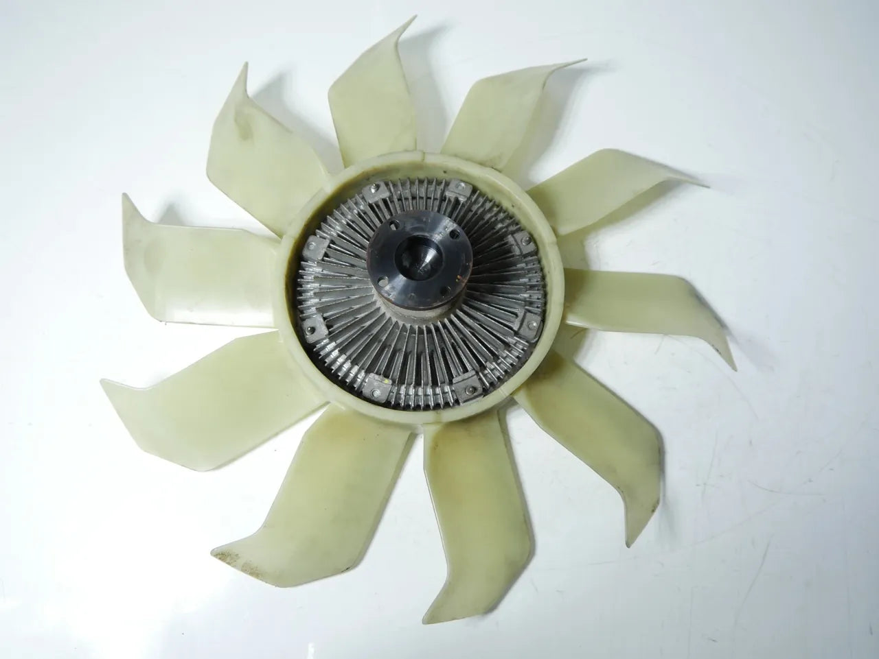 Rueda de ventilador Isuzu D-MAX 2.5 CRDi DiTD 4JK1-TC 4JK1 8981627030