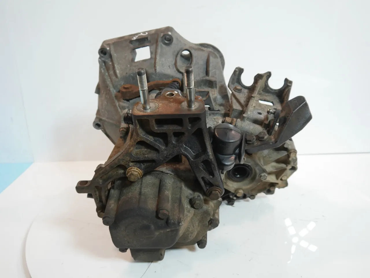 Caja de cambios manual Opel Combo Tour 1.3 CDTI A13FD LN9 55243551 95531170 MML