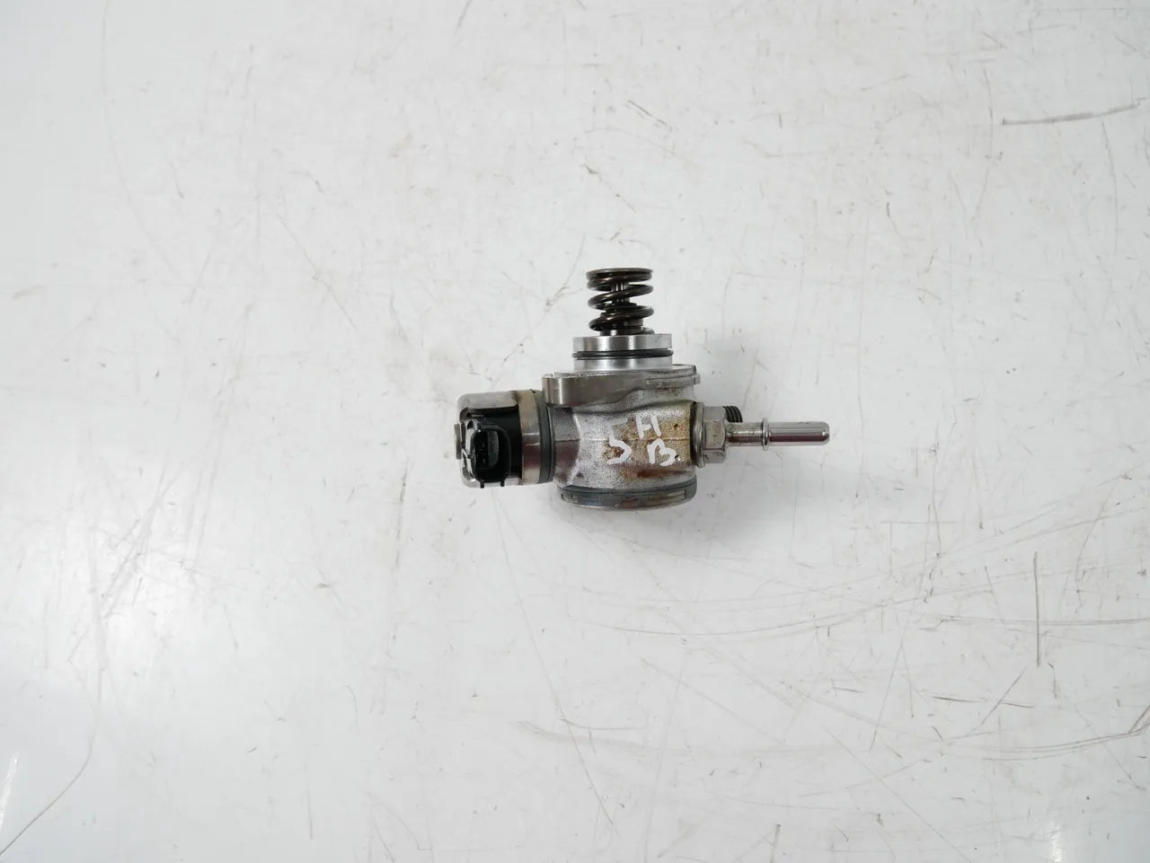 Bomba de combustible Nissan Juke Qashqai 1.2 DIG-T HRA2DDT HRA2 H5F 166307214R