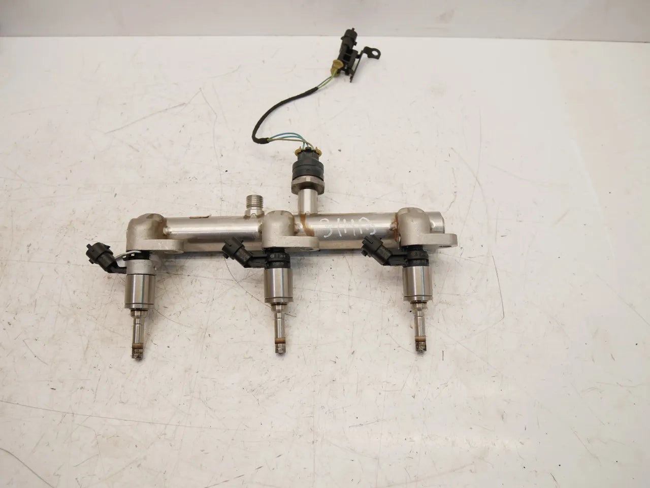 Rampa inyectora Alfa Romeo Giulia 952 2.9 670050436 00670050573 510PS