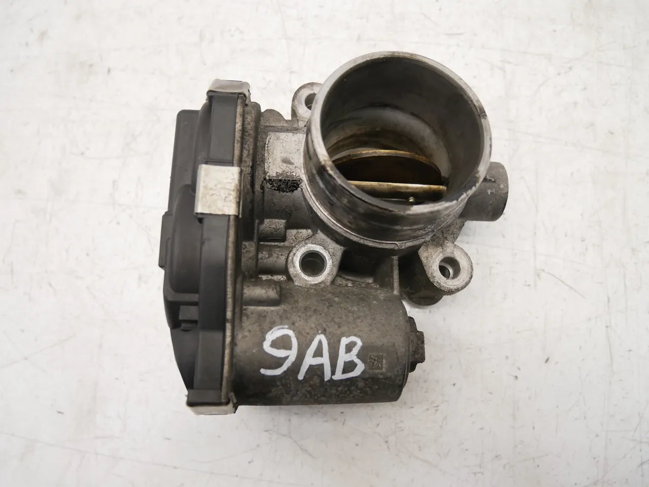 Mariposa Opel Insignia 2.0 CDTI B20DTH B20 LFS 55570009DB