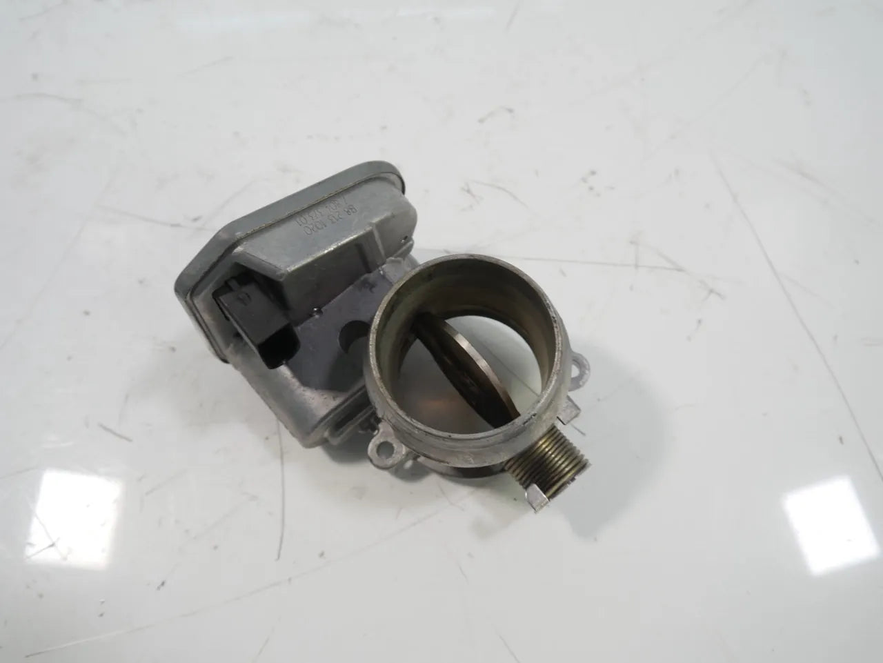 Mariposa BMW Serie 1 E87 2.0 120d N47D20C N47 7804373