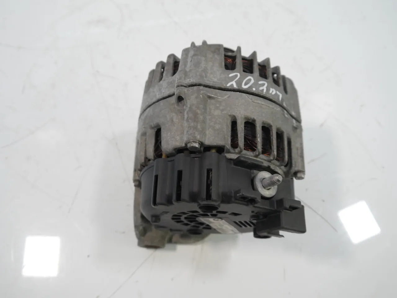 Alternador BMW Serie 3 E90 2.0 318d N47D20A N47 N47D20U0 7802261