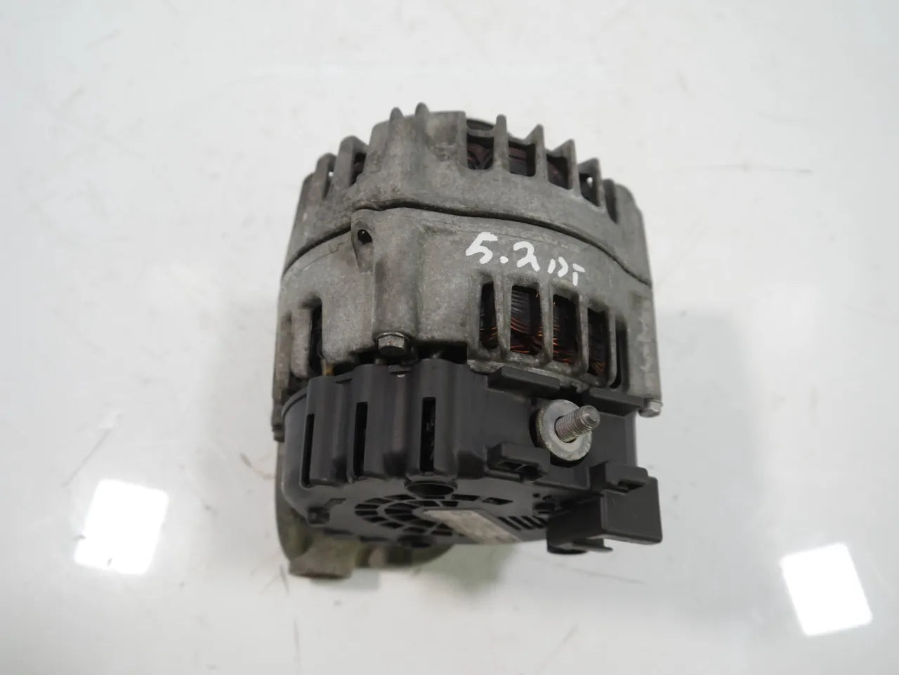 Alternador BMW Serie 1 E87 2.0 118d N47D20A N47 N47D20U0 7802261