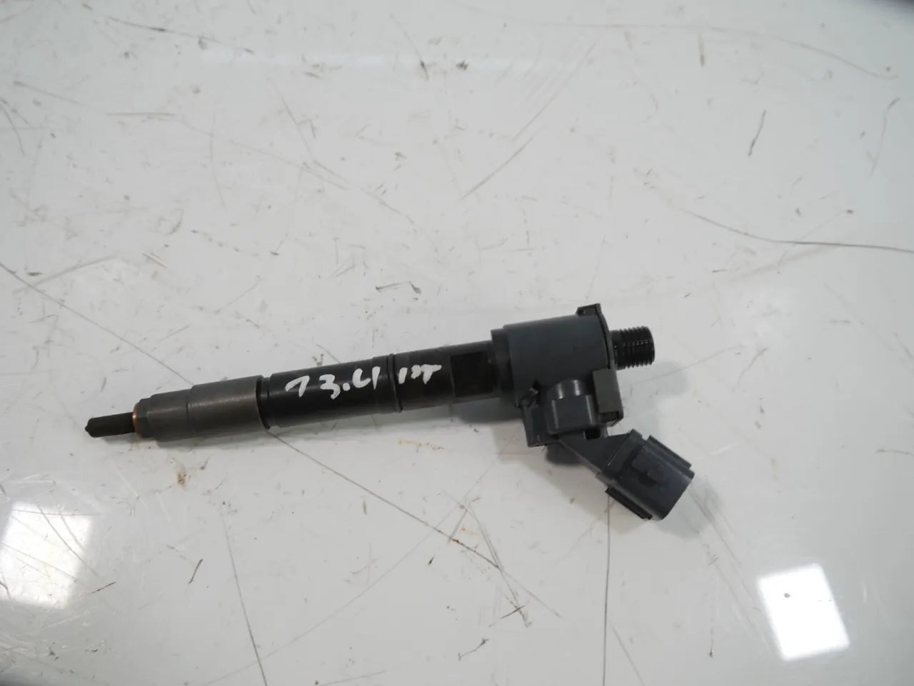 Inyector boquilla de inyección Volvo V40 2.0 D4 D4204T14 D42 36010045