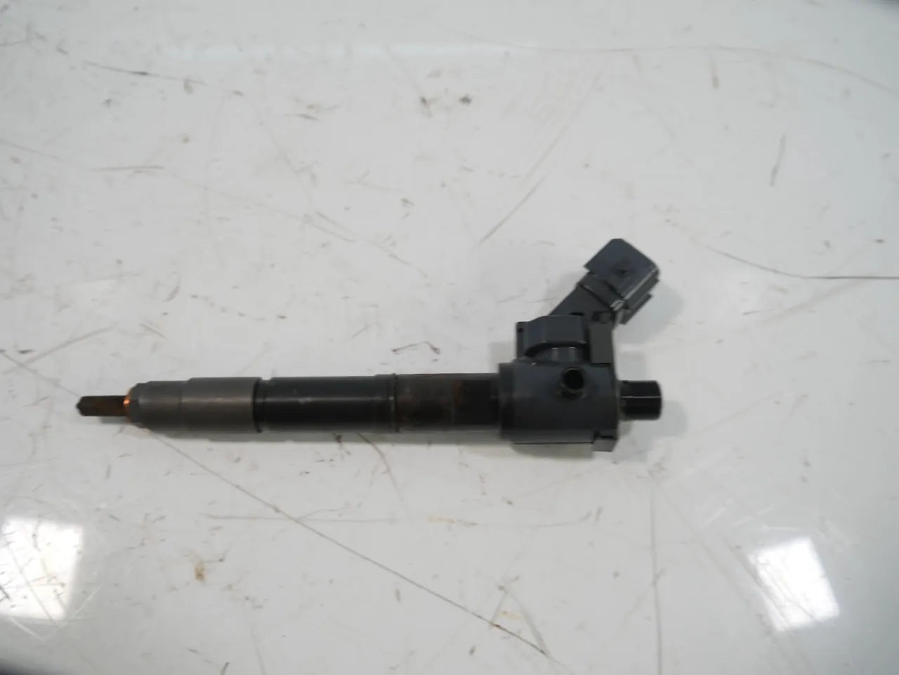 Inyector boquilla de inyección Volvo V40 2.0 D4 D4204T14 D42 36010045