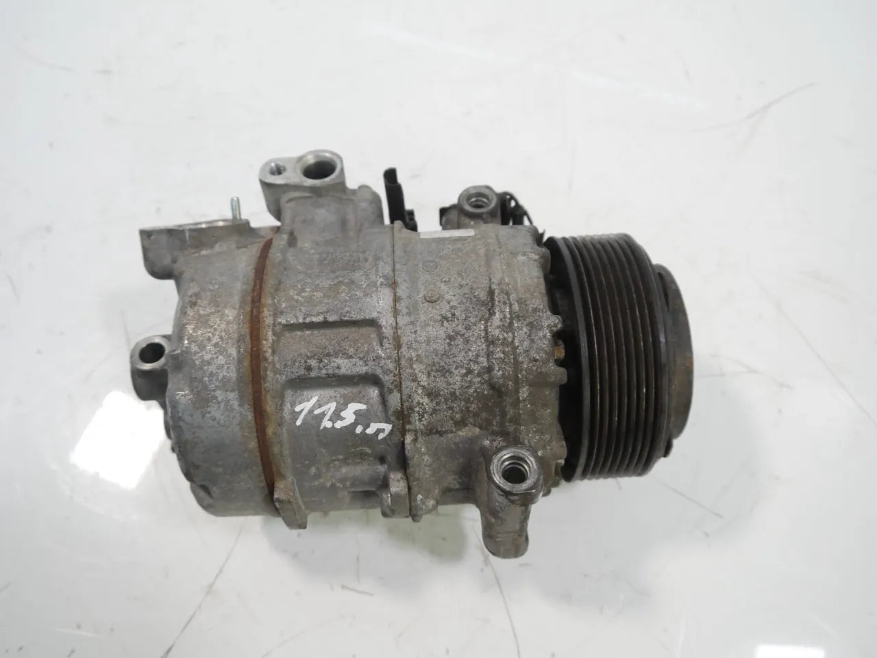 Compresor de aire acondicionado BMW Serie 5 F10 3.0 528i N53B30A N53 447260-2993