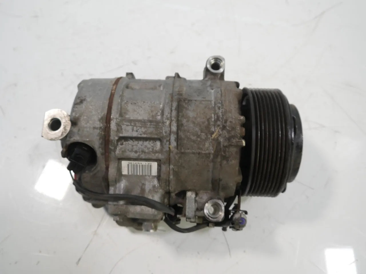 Compresor de aire acondicionado BMW Serie 5 F10 3.0 528i N53B30A N53 447260-2993