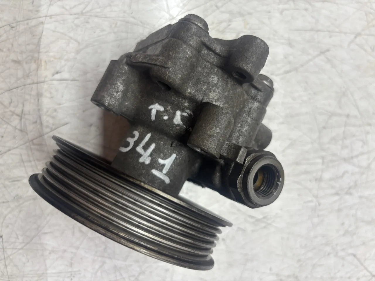 Servobomba Volkswagen New Beetle 2.5 gasolina BPS 1J0422152K