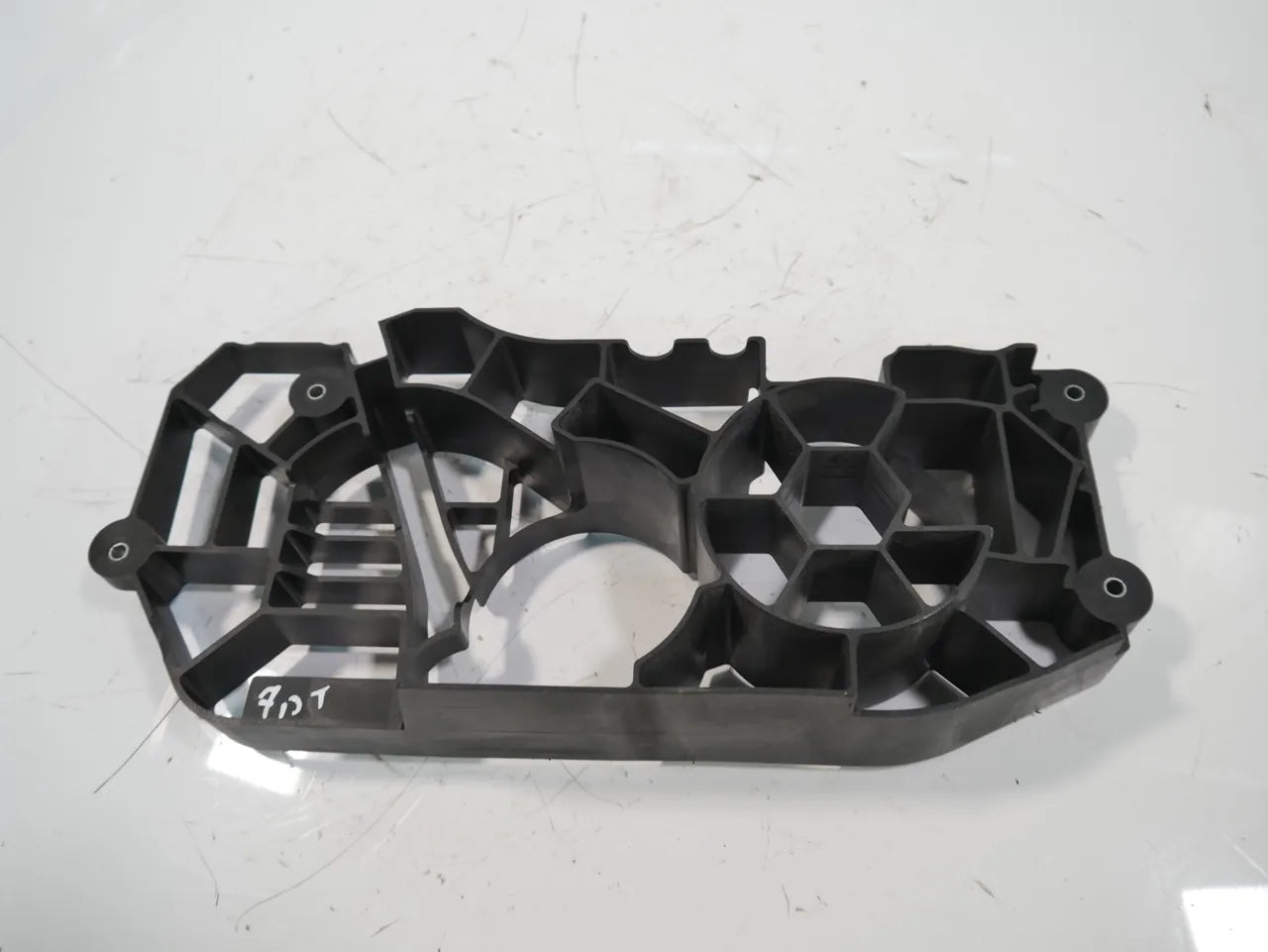 Placa deflectora Audi A4 B7 A6 C6 2.7 TDI quattro V6 BSG 059103138R