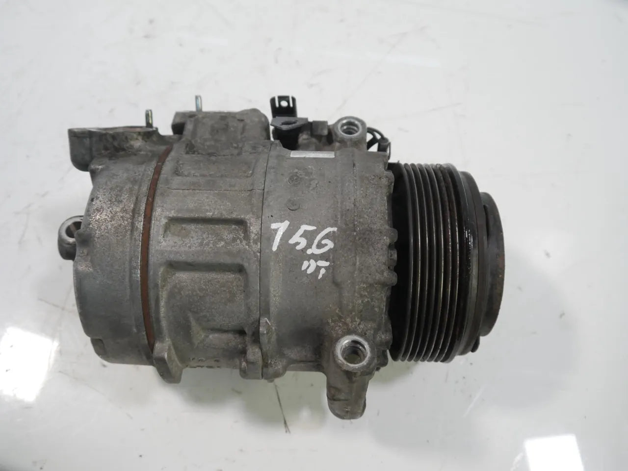Compresor de aire acondicionado BMW Serie 5 F07 3.0 530d N57D30A N57 N57D30O0 447260-2982