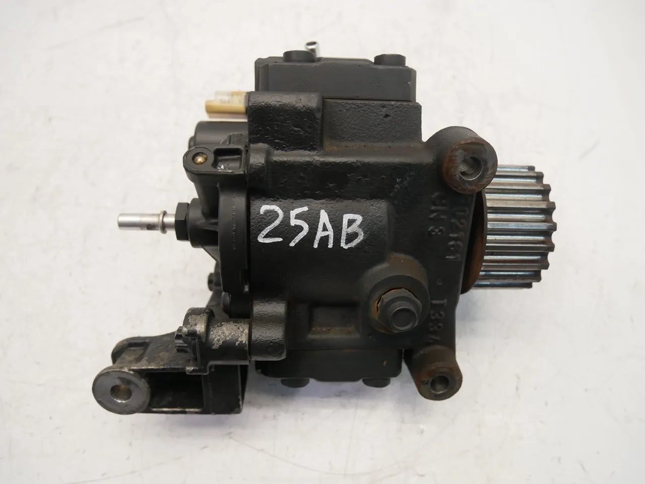 Bomba de alta presión Mercedes-Benz W176 W246 1.5 CDI K9K460 K9K OM607.951 167002413R
