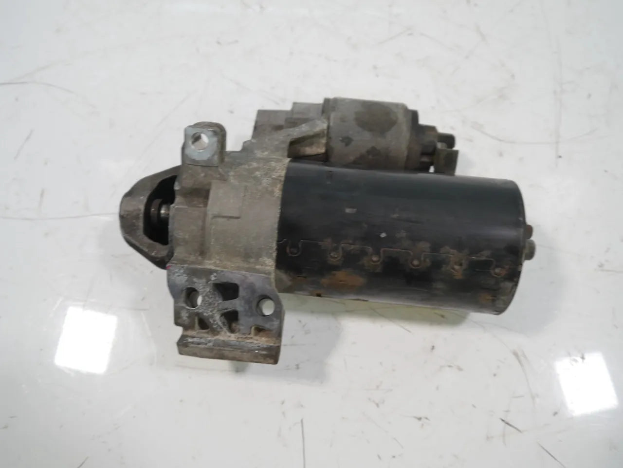 Motor de arranque BMW X1 E84 2.0 sDrive 18d N47D20C N47 N47D20U0 7823700 0001139016