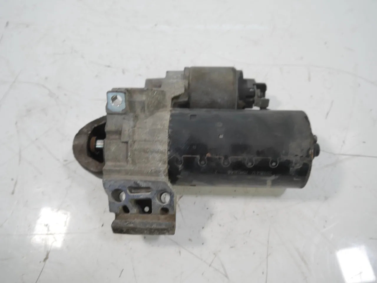 Motor de arranque BMW X3 F25 2.0 xDrive 20d N47D20C N47 8506657