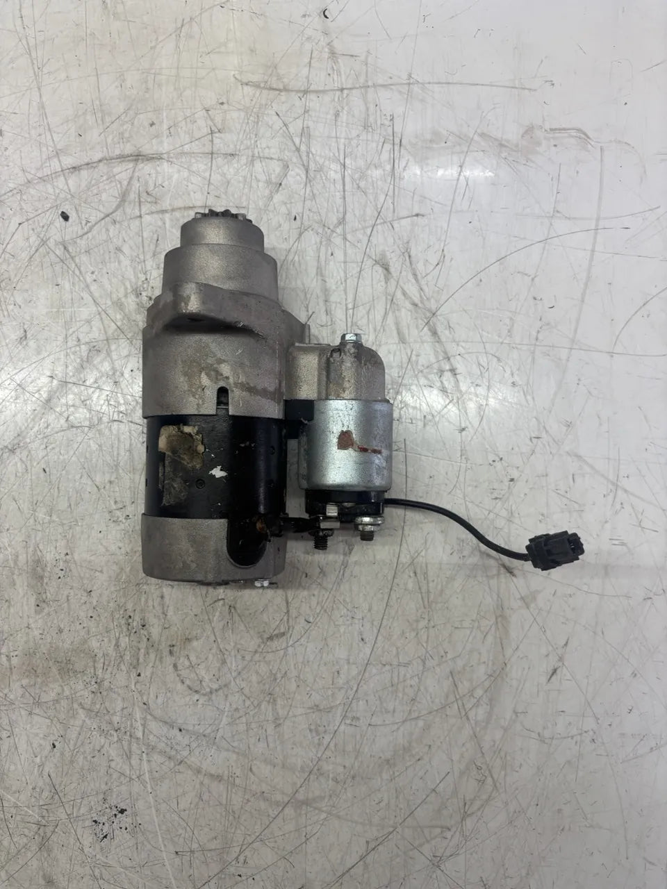 Motor de arranque Infiniti Nissan G35 350Z 3,5 V6 VQ35DE VQ35 VQ 23300AM600