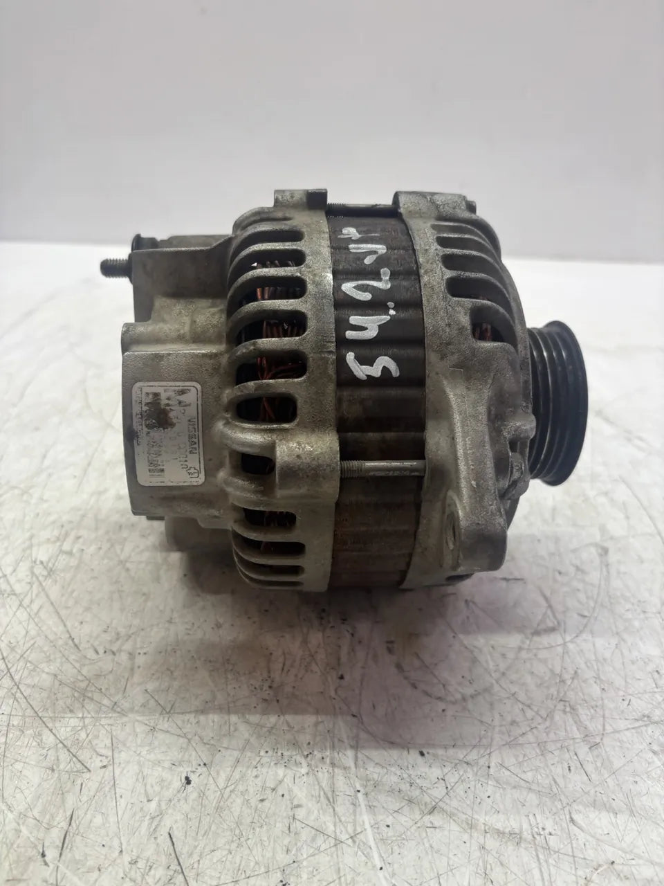 Alternador Infiniti Nissan G35 350Z 3.5 V6 VQ35DE VQ35 VQ 23100CD010