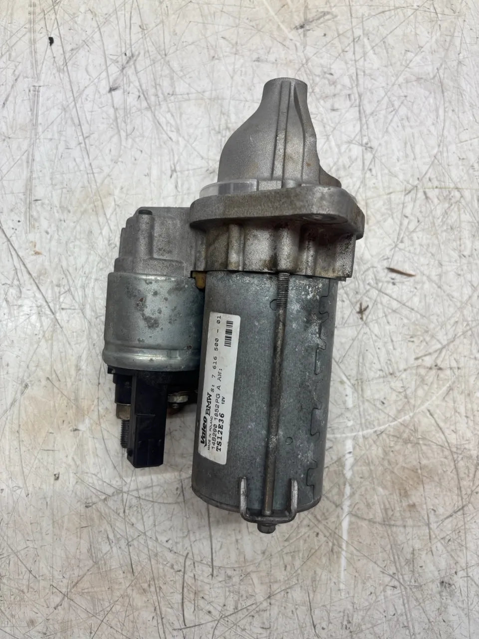 Motor de arranque BMW X1 E84 3.0 xDrive 35 i N55B30A N55 7616500