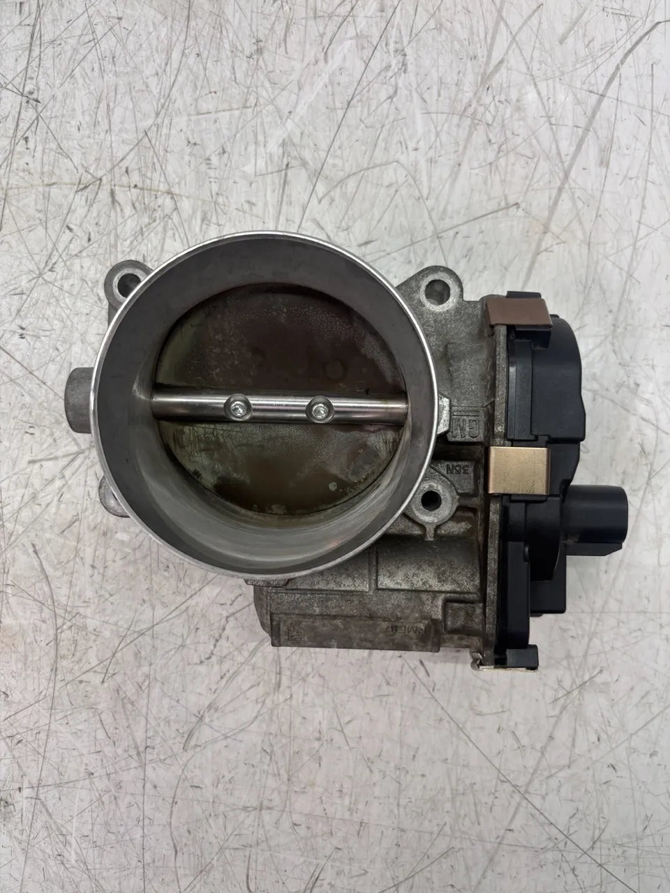 Mariposa Cadillac Escalade 6.2 gasolina L94
