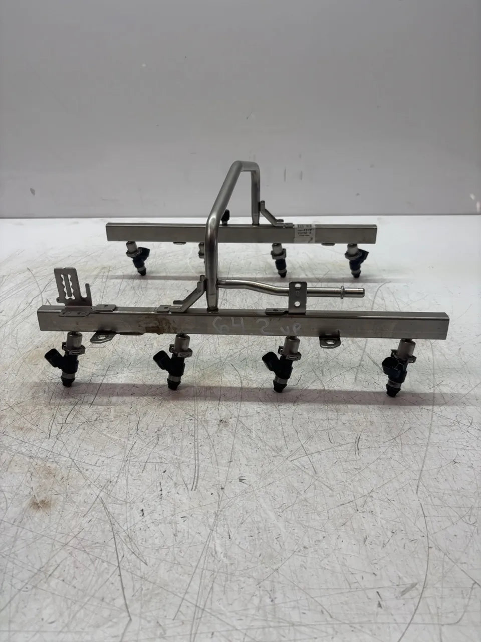 Riel inyector Cadillac Escalade 6.2 gasolina L94