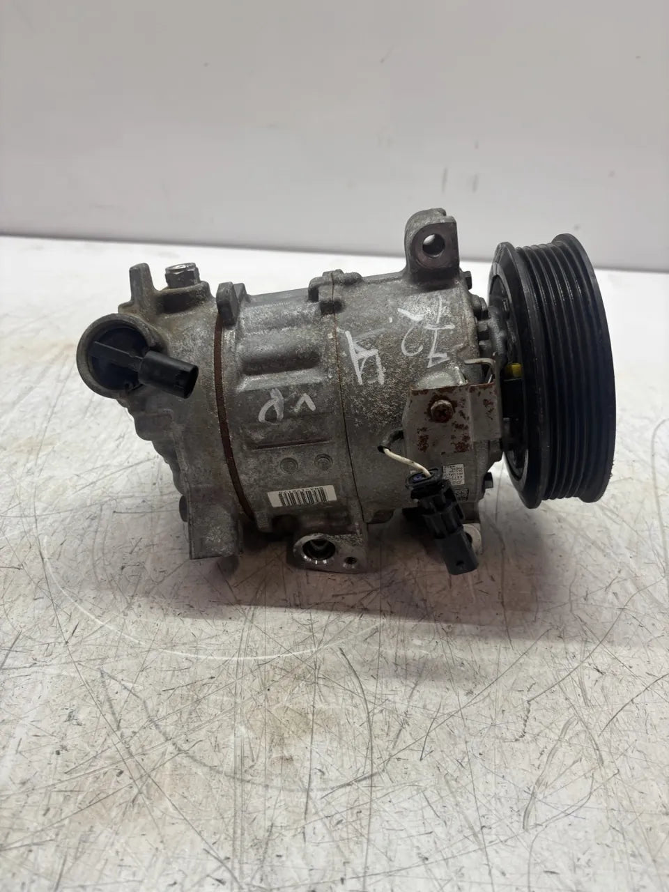 Compresor de aire acondicionado Alfa Romeo Guilia 952 2.0 gasolina AWD Q4 55273835 50537068