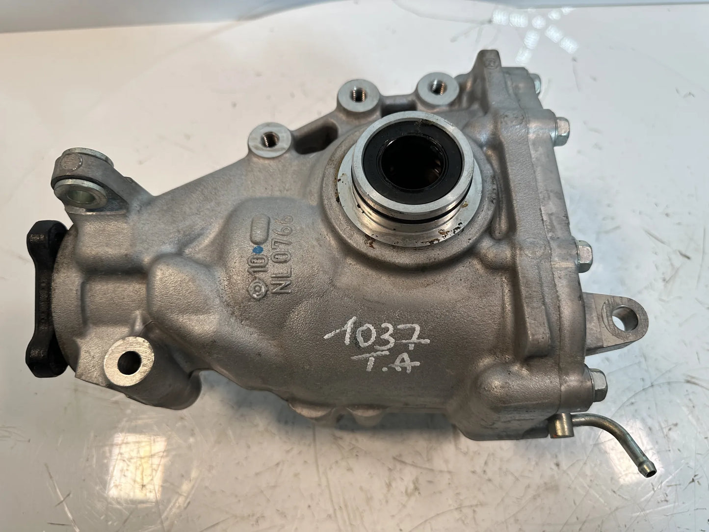 Diferencial Nissan GTR Nismo R35 3,8 V6 VR38 VR38DETT VR38-DETT NL0766
