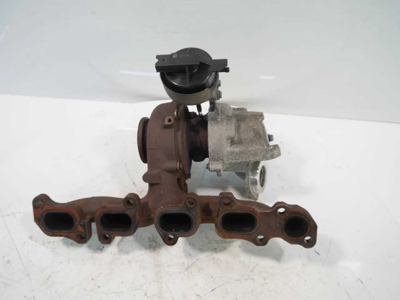 Turbocompresor Volkswagen Caddy SAH 2.0 TDI DFSD DFS 04L253019P