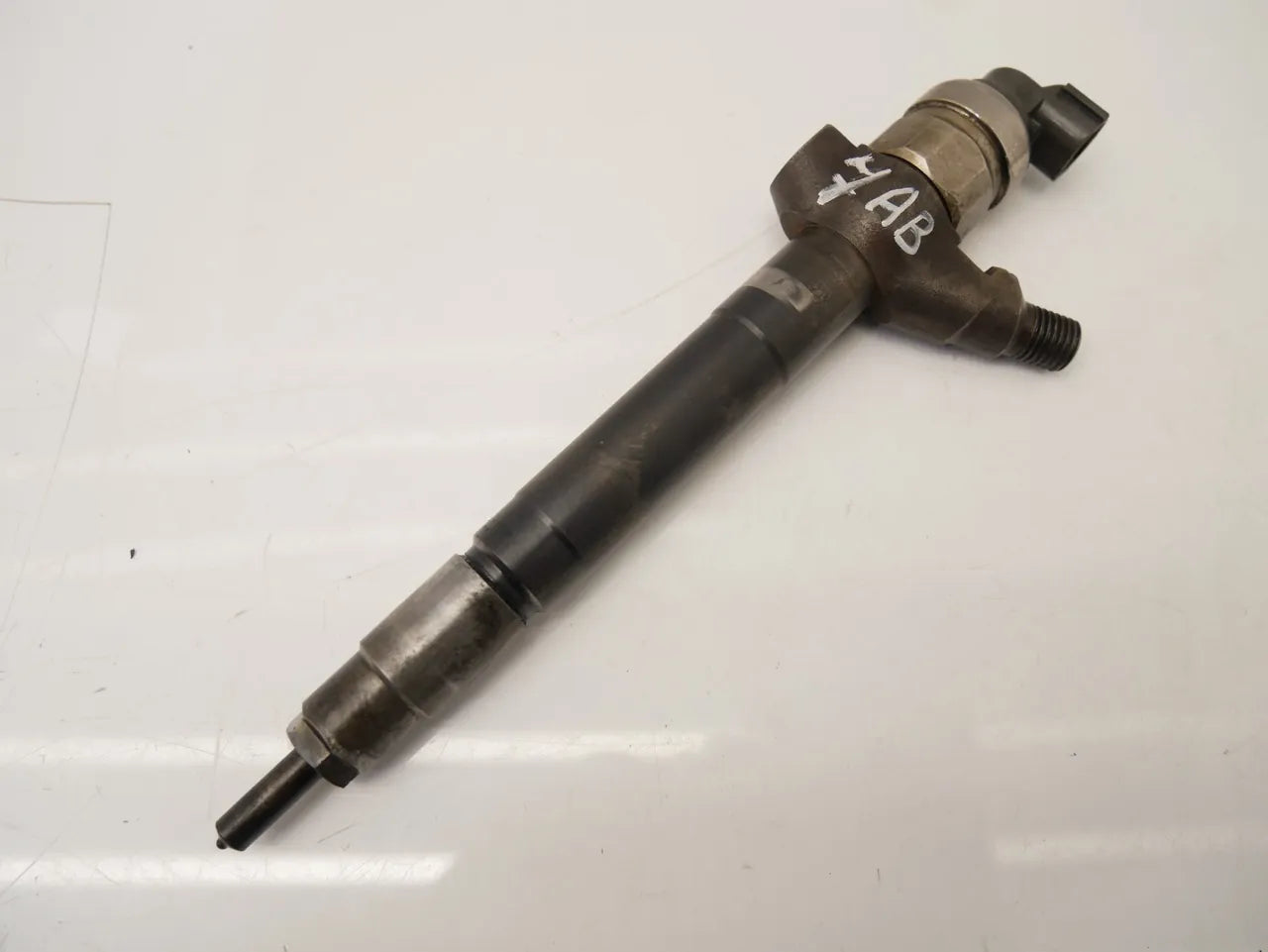 Inyector Ford Transit FD FB FS 2,2 TDCi P8FA 6C1Q-9K546-AC