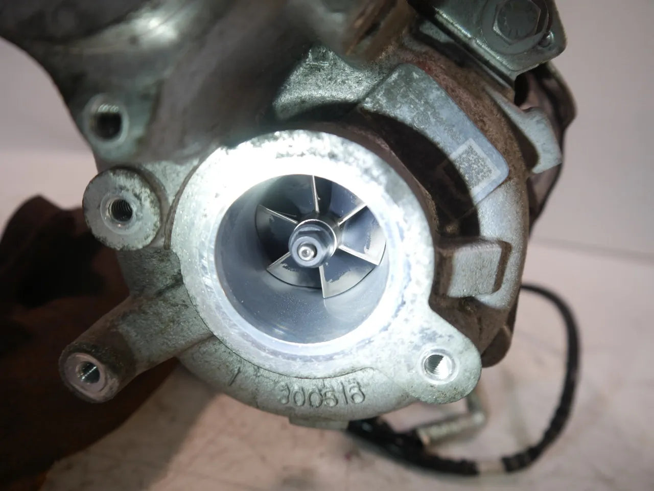 Turbocompresor Audi A4 B9 A5 Q5 2.0 TDI DEUA DEU 04L253019A