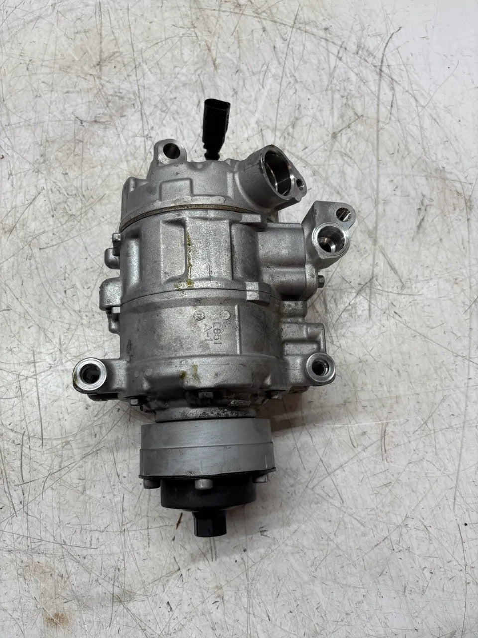 Compresor de aire acondicionado Audi A6 C7 S6 A7 S7 4.0 quattro V8 CEUC CEU 4G0260805F