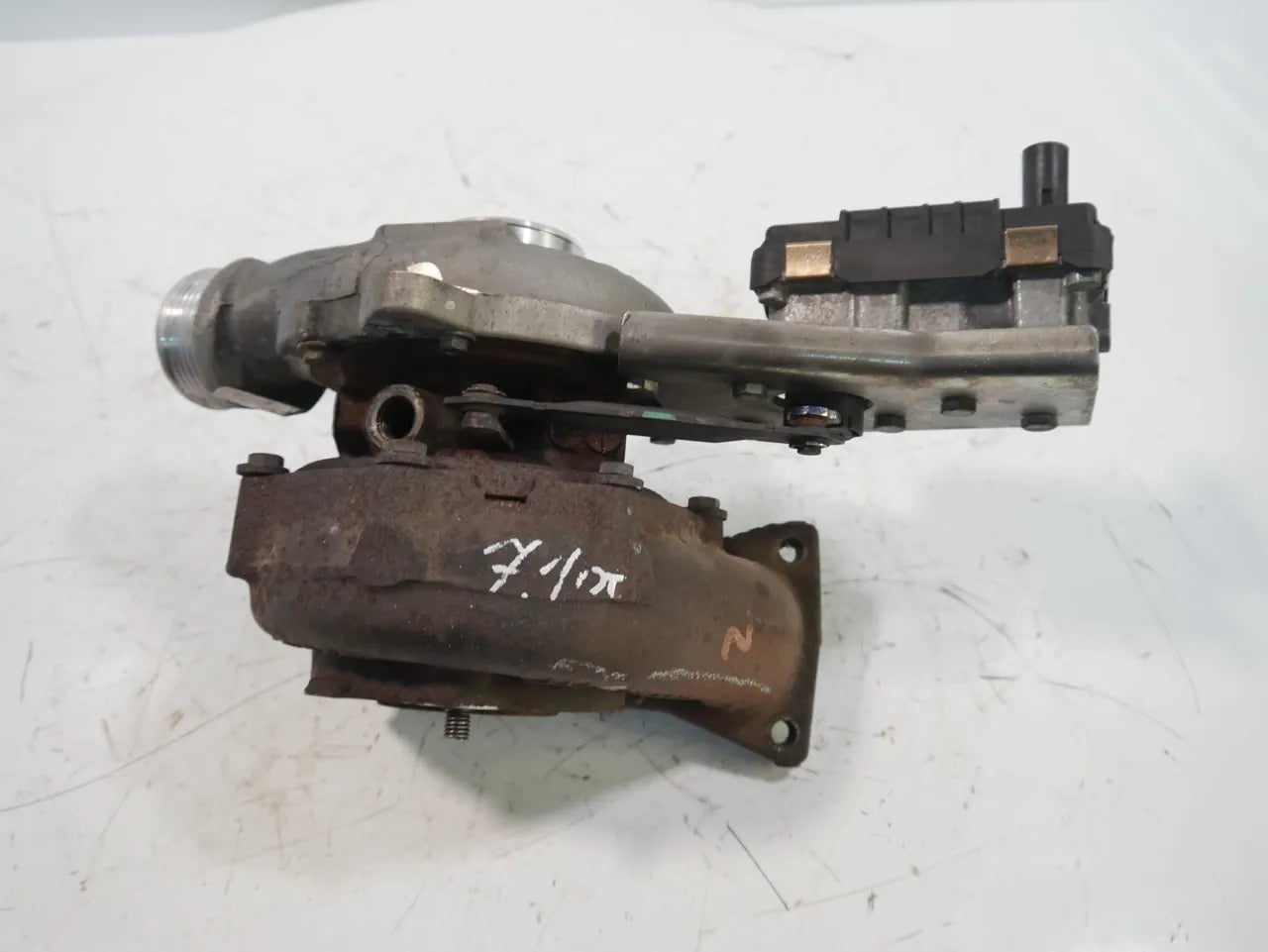 Turbocompresor Volvo XC90 2.4 D5 AWD D5244T4 30757080