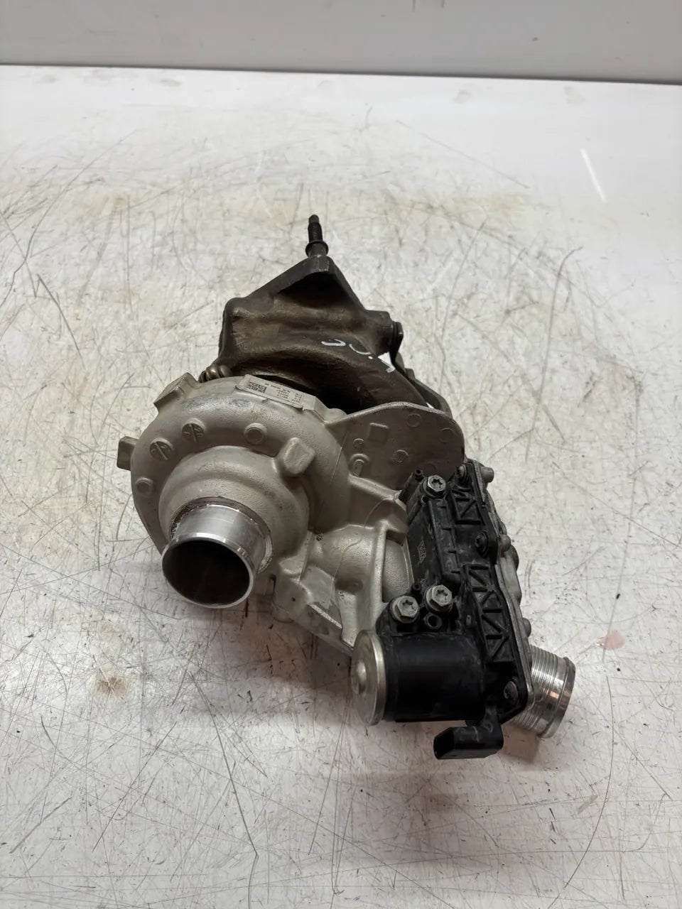 Turbocompresor Ford F150 Pickup 3.5 gasolina 4WD T35PDTDA ML3E-6K682-BB