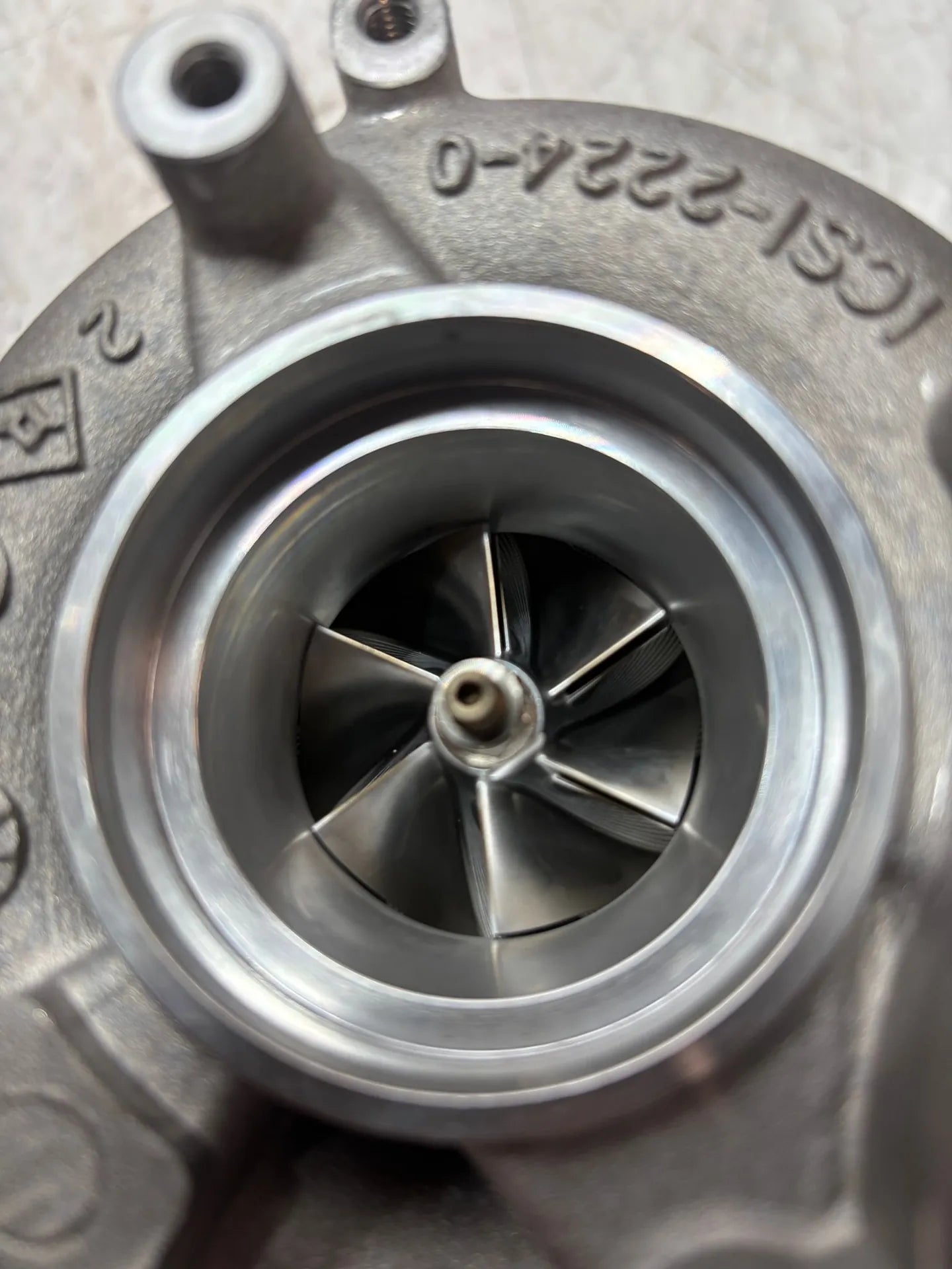 Turbocompresor Audi A8 4.0 TFSI quattro CEUA CEU 079145703E