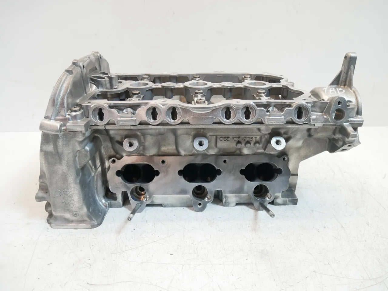 Culata Audi Q7 3.0 TFSI quattro CTWB CTWA CTW 06E103403T
