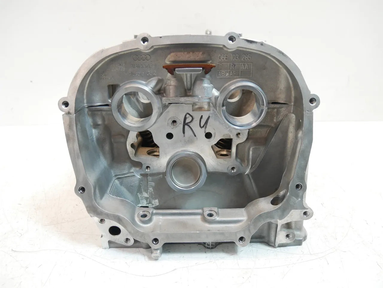 Culata Audi Q7 3.0 TFSI quattro CTWB CTWA CTW 06E103403T