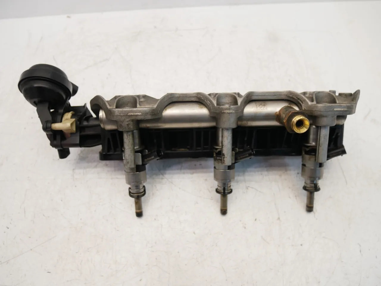 Rampa inyectora Audi Q7 3.0 TFSI quattro CTWB CTWA CTW 06E133340E