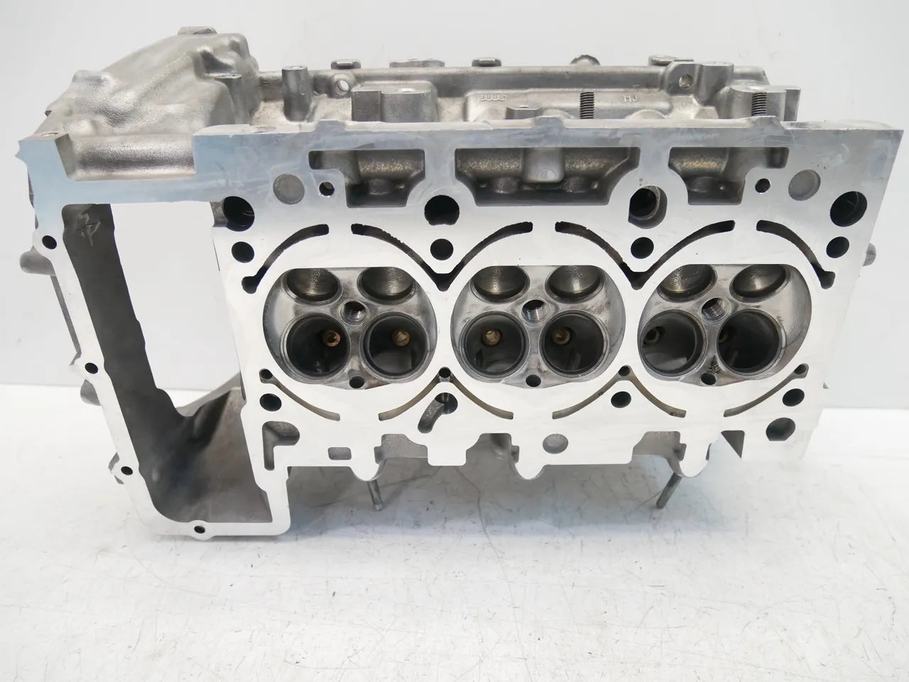 Culata Audi Q7 3.0 TFSI quattro CTWB CTWA CTW 06E103404T