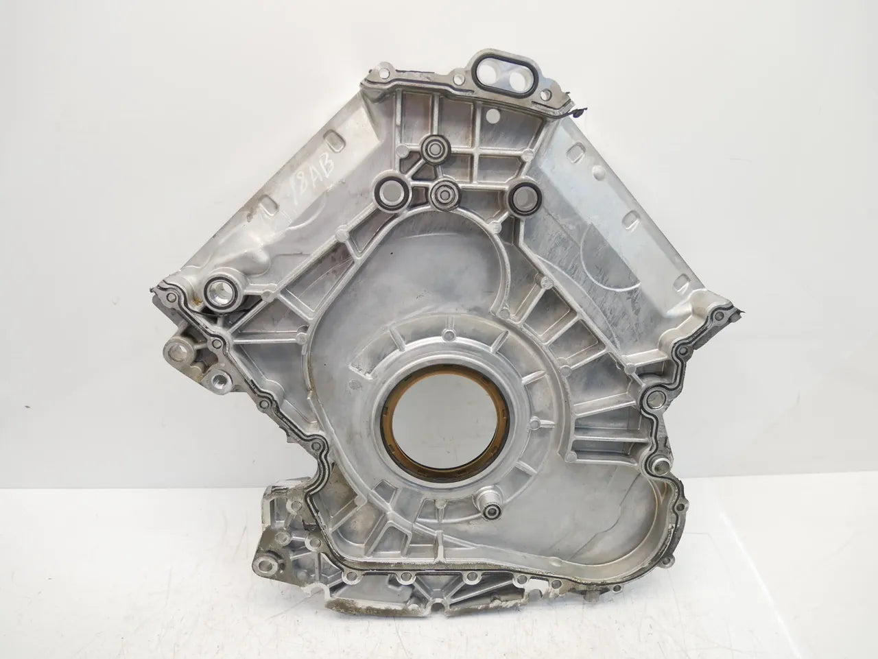 Tapa delantera Audi Q7 3.0 TFSI quattro CTWB CTWA CTW 06E103173BM