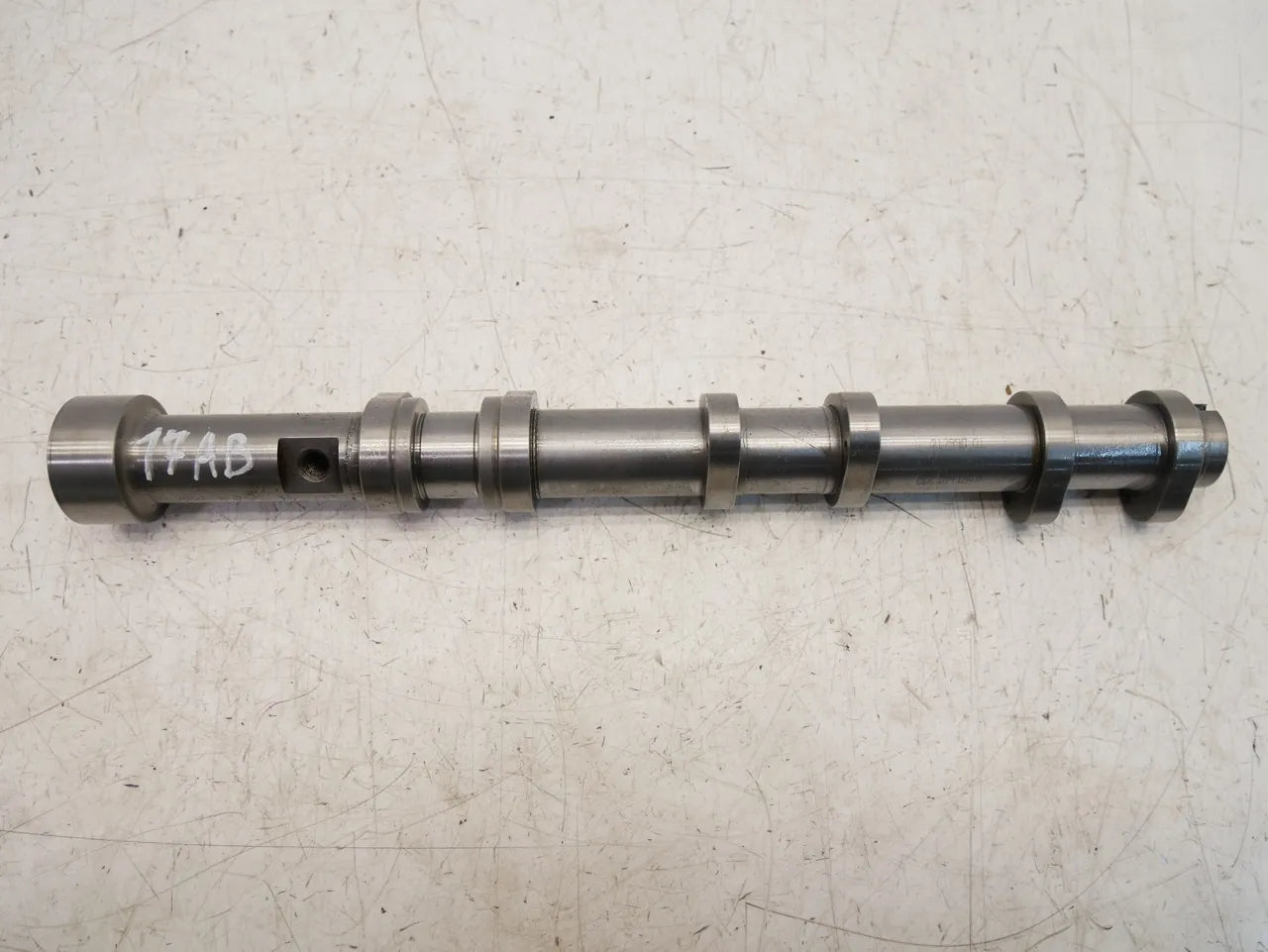 Árbol de levas Audi Q7 3.0 TFSI quattro CTWB CTWA CTW 06E109104P