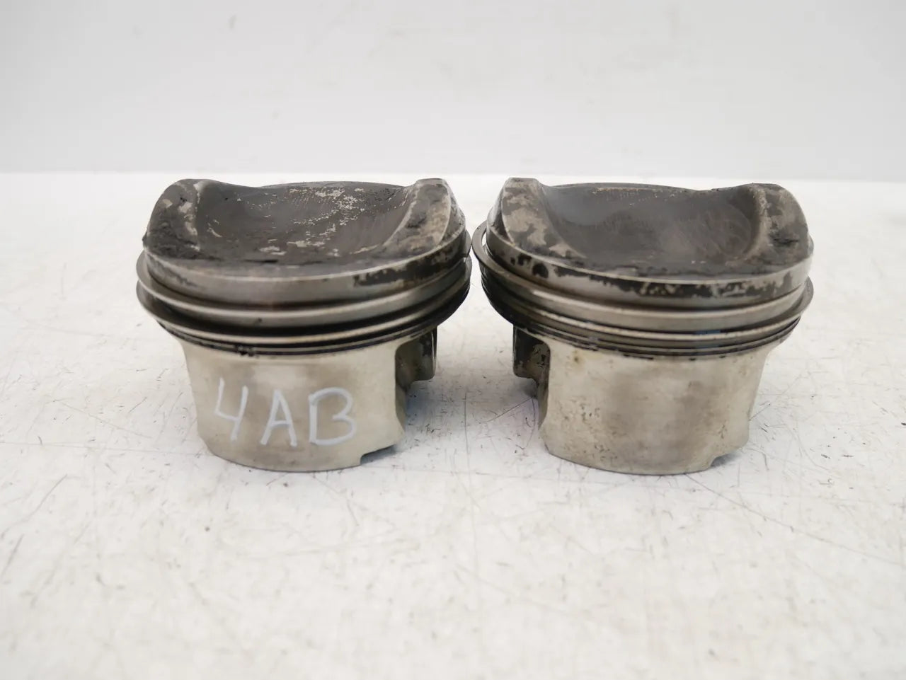 pistones Audi Q7 3.0 TFSI CJWB CJW 84L111 2 unidades