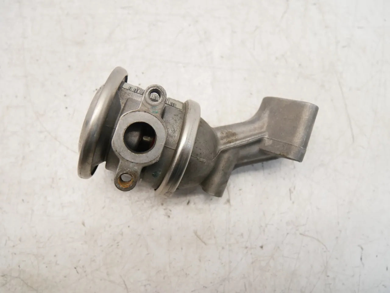Válvula EGR Válvula de recirculación de gases de escape Audi Q7 3.0 TFSI CJWB CJW 06E131101E