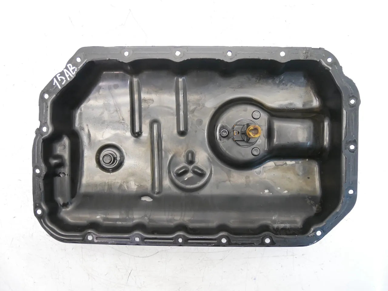 Sección inferior del cárter de aceite Audi Q7 3.0 TFSI CJWB CJW 06E103600C